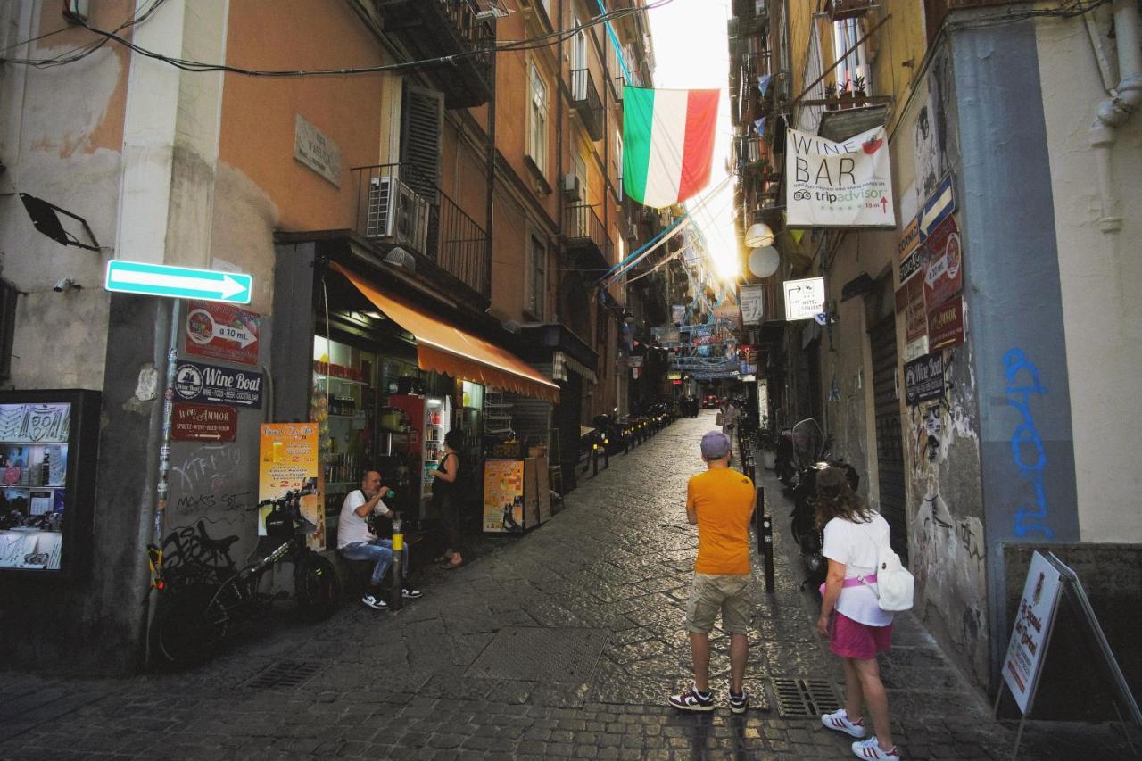 Vico Rooms Napoli Eksteriør bilde